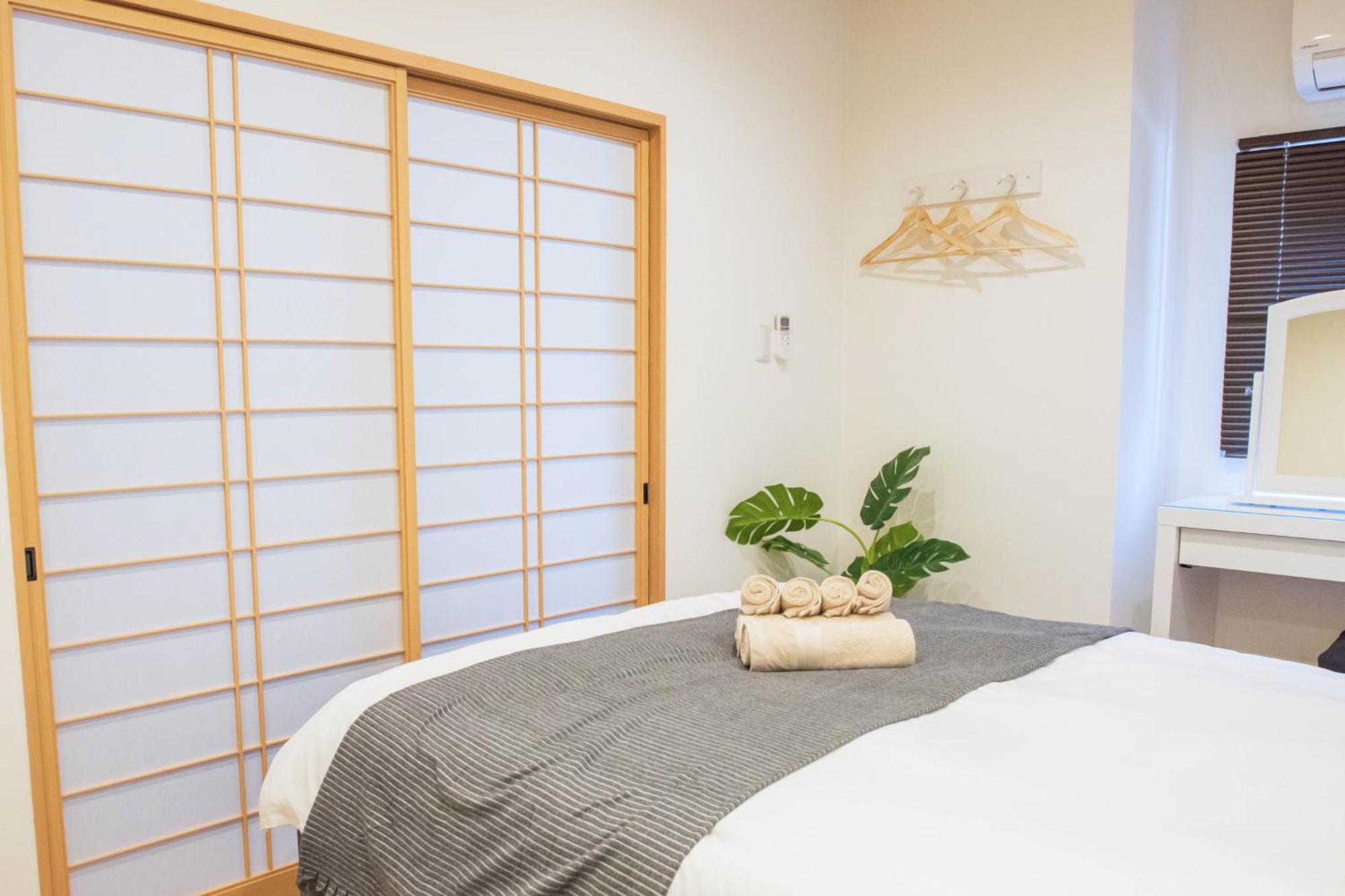 Apartment Hollyresidence Imamiya Hanazno 4ppl Nambausj Holly201 Osaka