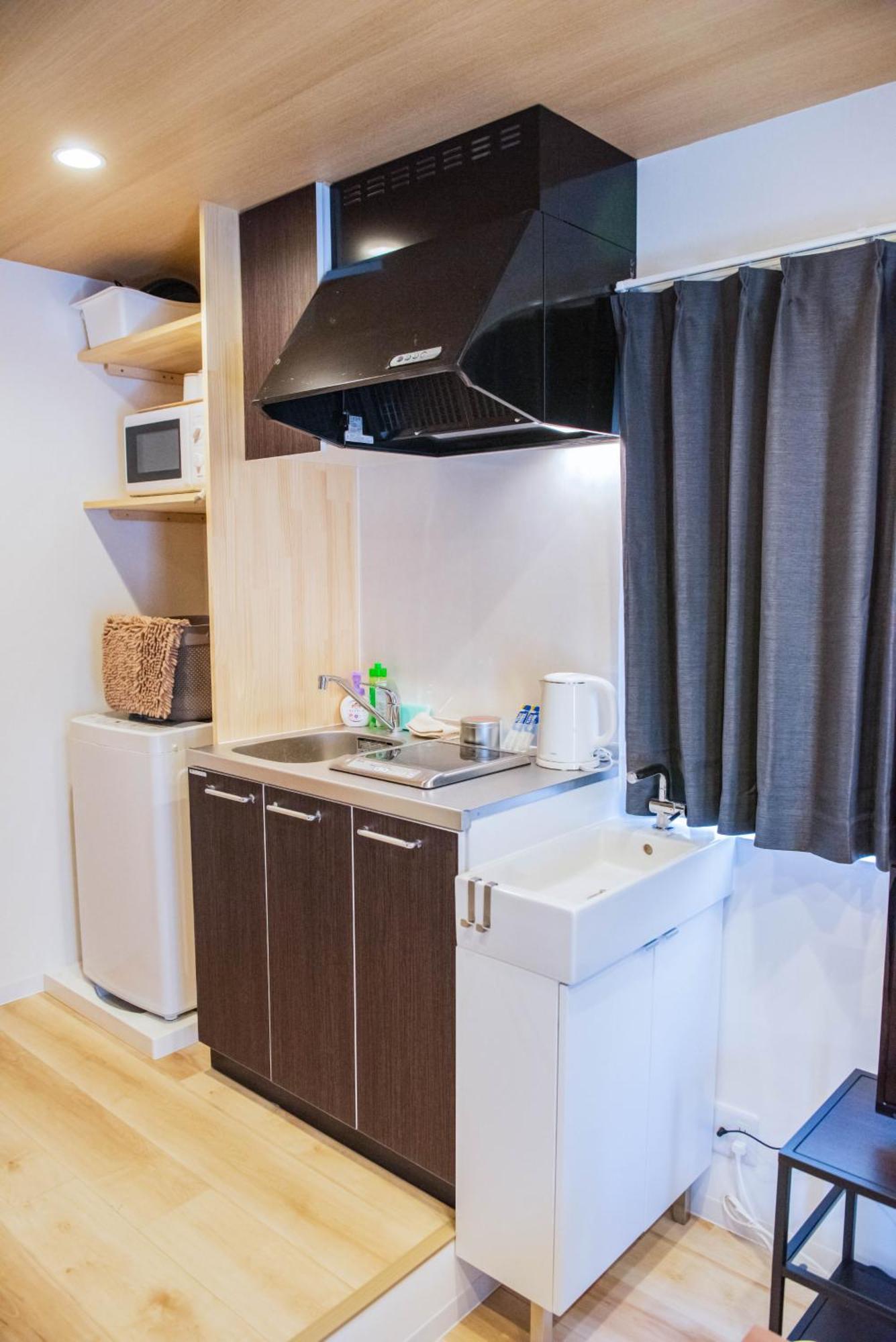 Hollyresidence Imamiya Hanazno 4ppl Nambausj Holly201 * Osaka